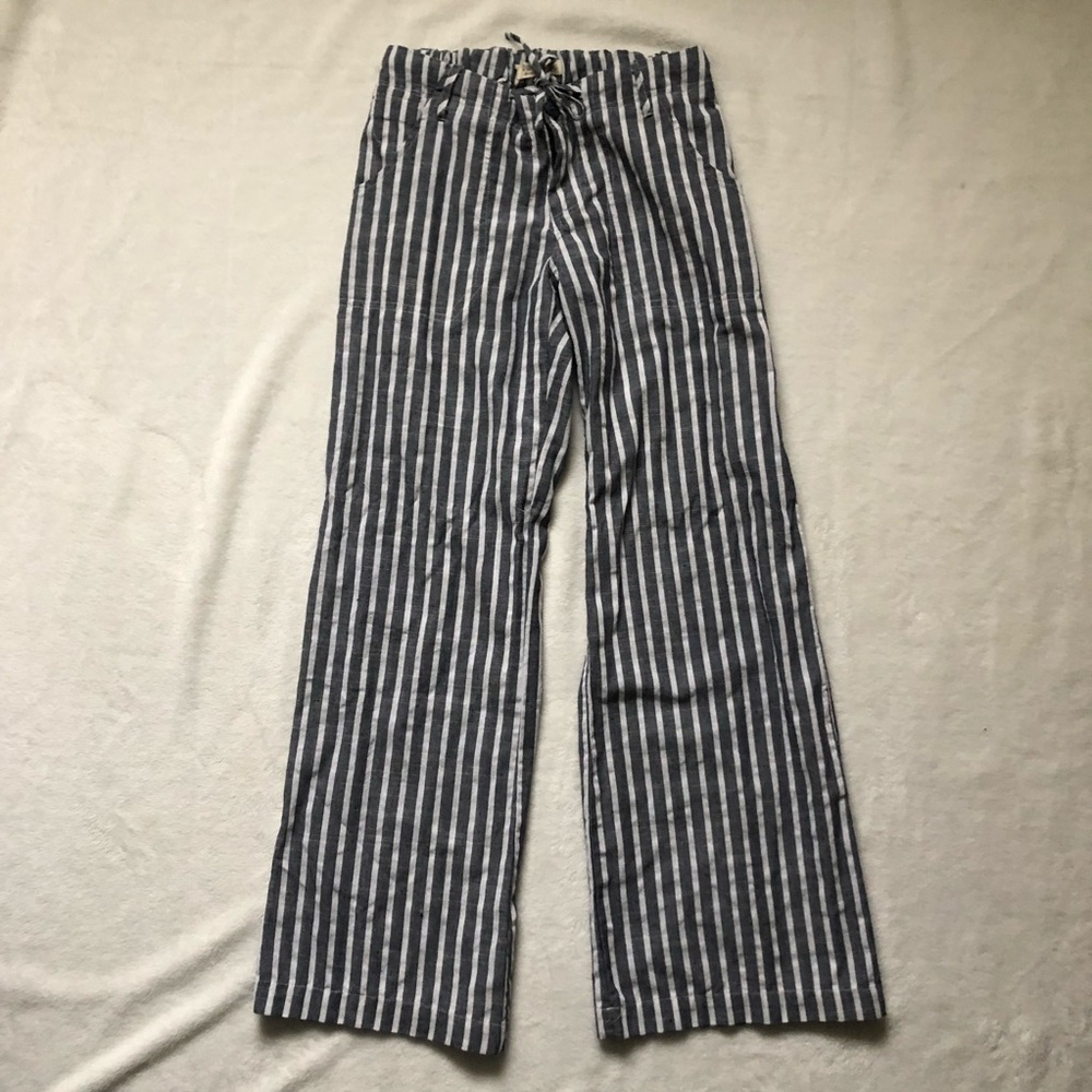 Just Living Women’s Striped Pants Size Small